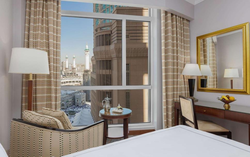 SWISSOTEL MAQAM Hotel