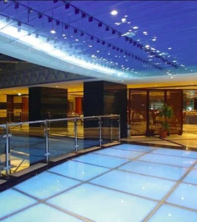 ANWAR AL MADINAH MOVENPICK