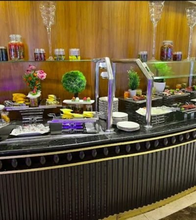 ANWAR AL MADINAH MOVENPICK