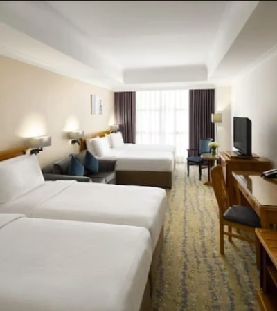 ANWAR AL MADINAH MOVENPICK